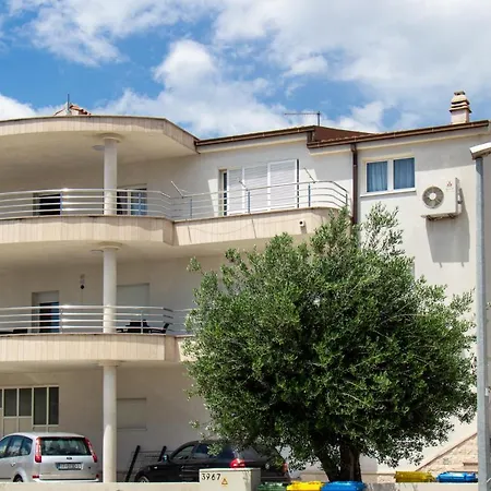 Apartment Ivana In *