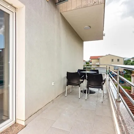 Apartment Ivana In *