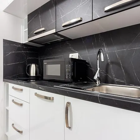 Apartment Ivana In Kastela